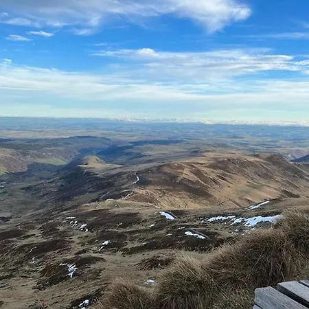 Studio-cabine Cosy: Au Pied Des Pistes, Balcon Sud-est, Commerces Et Patinoire à Proximité - Fr-1-787-42 *